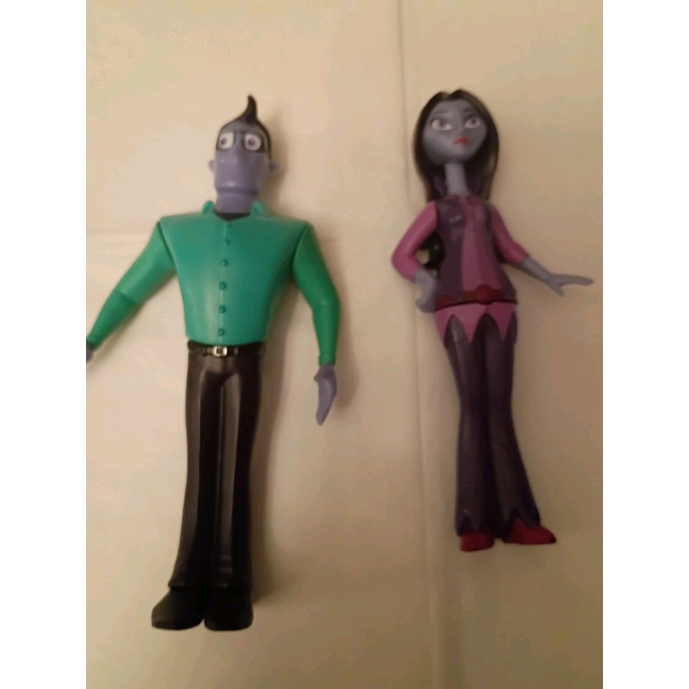 Disney Vampirina Oxana Boris Hauntley Vee's Parents Kids Toy Mom Dad Figures Lot